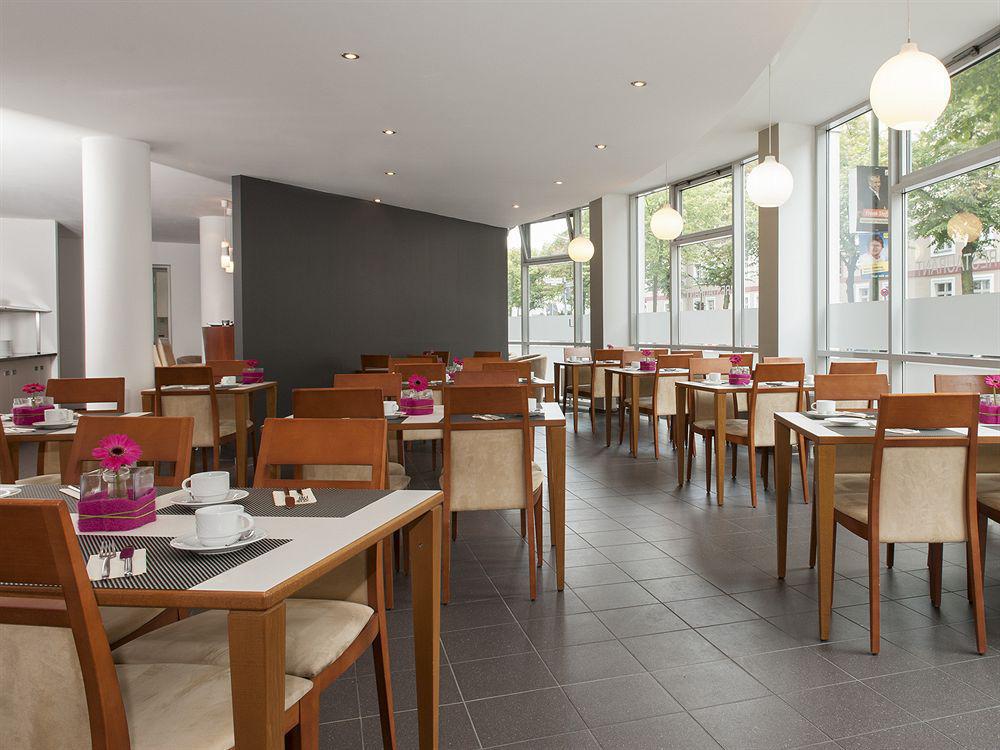 Victor'S Residenz-Hotel Berlin Tegel Екстер'єр фото